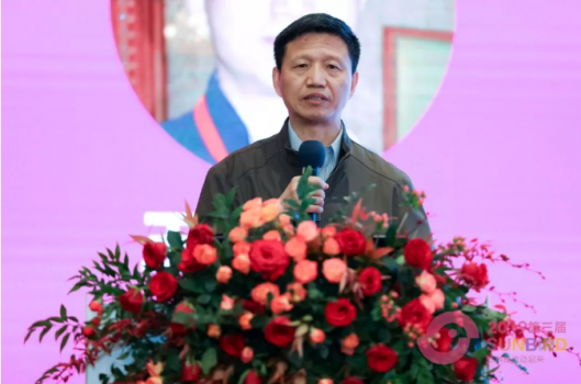 在‘減抗替抗’實踐中的飼料創(chuàng)新與應用研究
